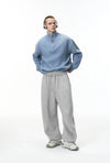 Wide Leg Mozaik Desenli Jogger, model üzerinde — Navra Wear