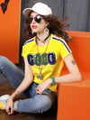 Harf Baskılı Tişört, yakın çekim — Navra Wear