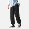 Bol Kesim Beli Lastikli Jogger, model üzerinde — Navra Wear