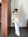 Vintage Yüksek Bel İspanyol Paça Jean Pantolon, yakın çekim — Navra Wear