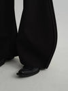 Icon Barrel Silhouette Trousers