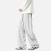 Bol Kesim Jogger, model üzerinde — Navra Wear