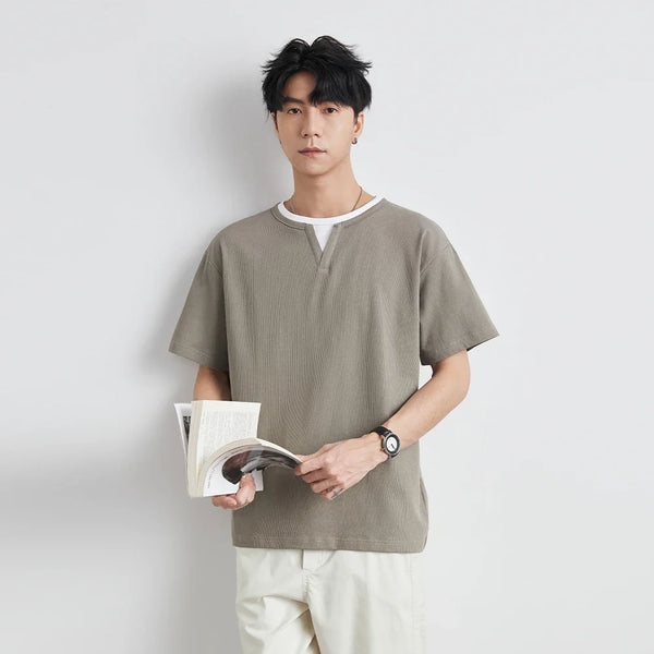 Seoul-Style Style Block-Color Color Laid-Back Fit V-Neck T-Shirt