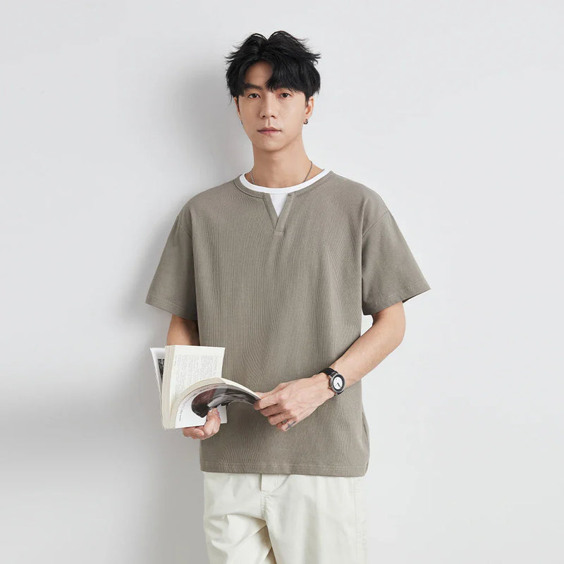 Seoul-Style Style Block-Color Color Laid-Back Fit V-Neck T-Shirt