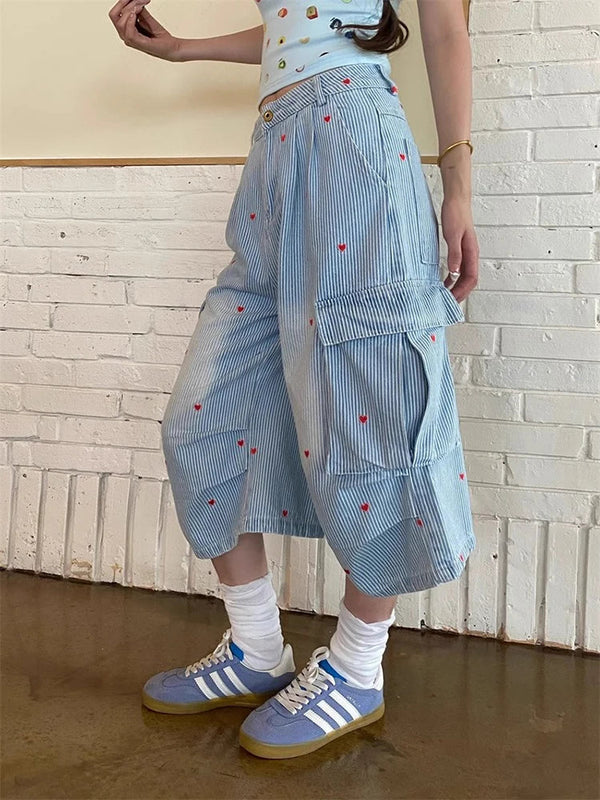 Sleek Striped Heart Stitchwork Utility Denim Shorts alternatif görünüm