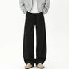 Bol Kesim Jogger, model üzerinde — Navra Wear