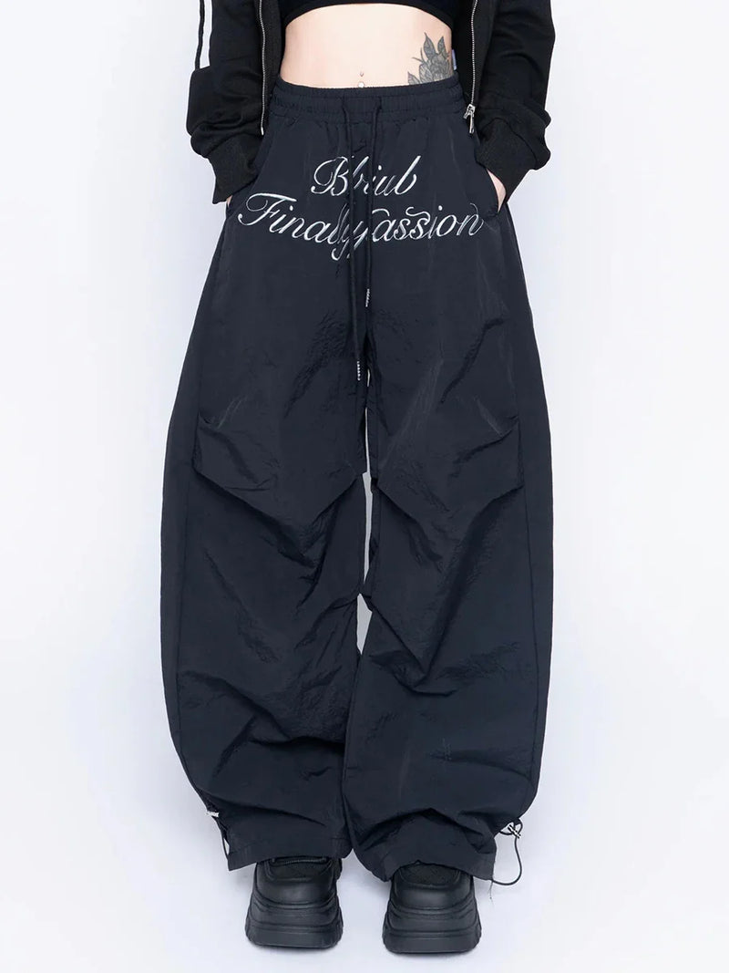 Harf Baskılı Jogger, önden görünüm — Navra Wear