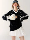 Sweet V-Neck Boxy Graphic Top