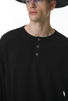 Oversize Uzun Kollu Tişört, kombin görünüm — Navra Wear