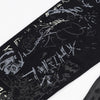 Gotik Baskılı Pantolon, yakın çekim — Navra Wear