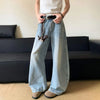 Vintage Yıkanmış İspanyol Paça Jean Pantolon, yakın çekim — Navra Wear