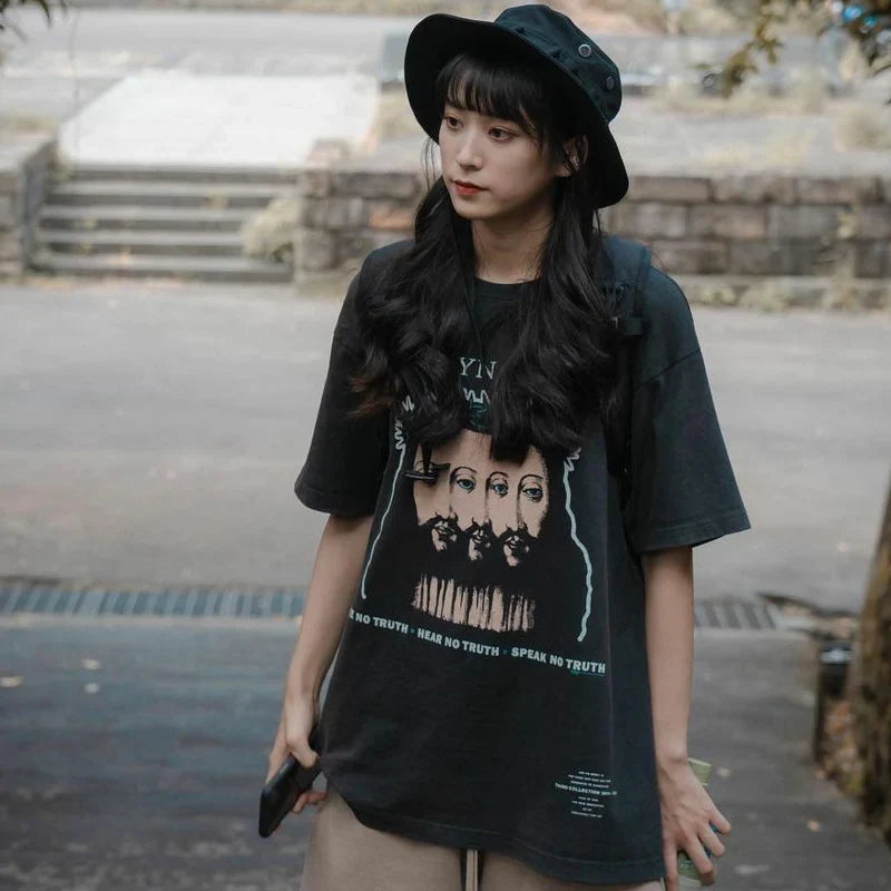Faded Era Distress-Washed Psychedelic Figure Patterned T-Shirt