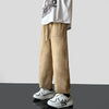 Vintage Bol Kesim Jogger, model üzerinde — Navra Wear