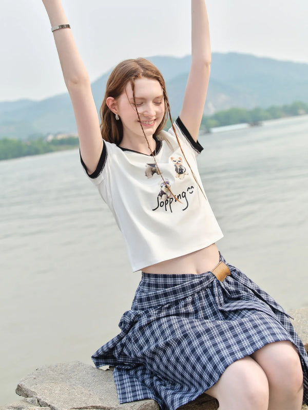 Women Block-Style Textured Canine Print with Contrast T-Shirt