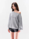 Kadın Harf Baskılı Sweatshirt, yakın çekim — Navra Wear