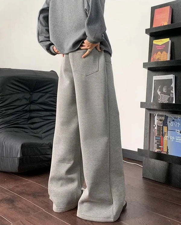 Bol Kesim Jogger alternatif görünüm