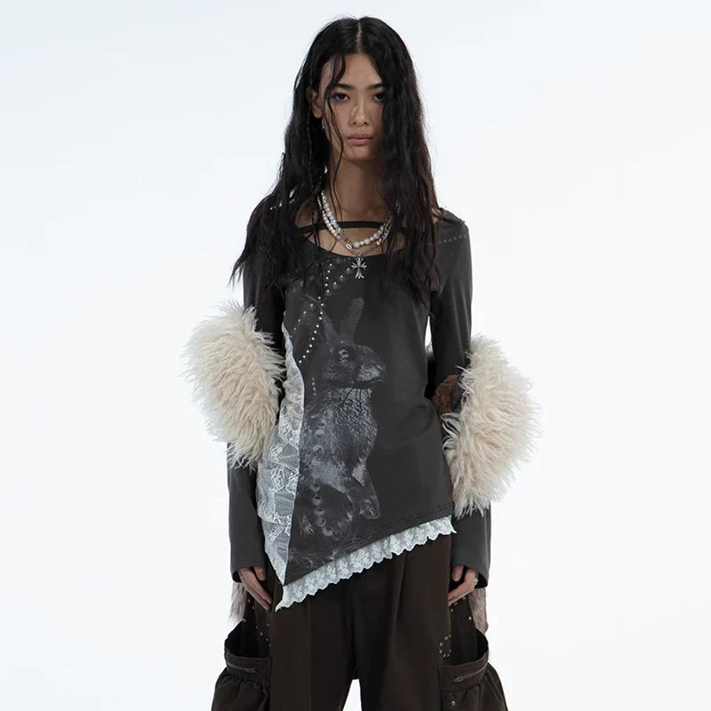 Edgy Torn-Vibe Aesthetic Tattoo Print T-Shirt