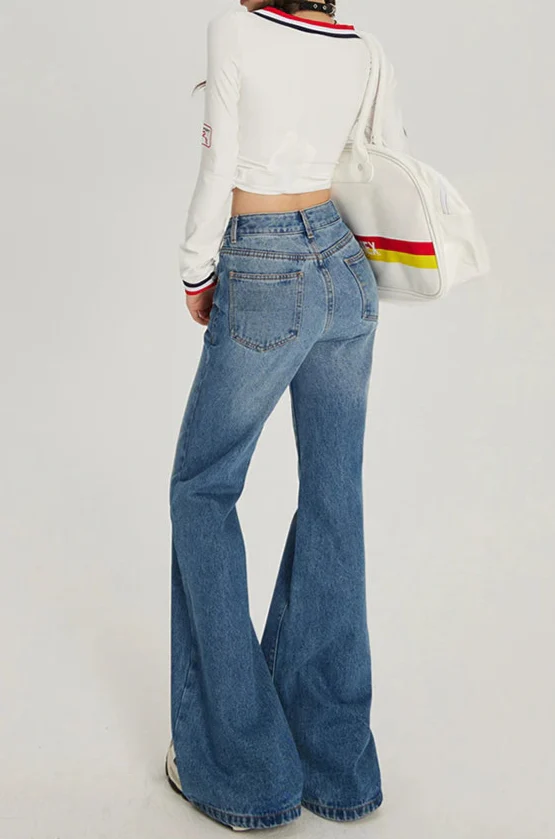 Classic High-Rise Bell Light Denim alternatif görünüm