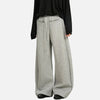 Wide Leg Western Baskılı Jogger, model üzerinde — Navra Wear