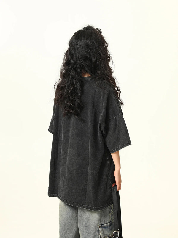 Stone-Rinsed Black Bloom Print Round T-Shirt alternatif görünüm