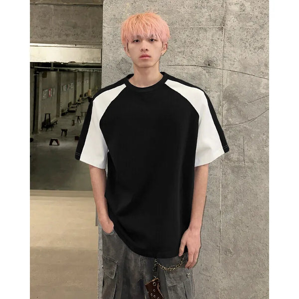 Contrasting Color Weekend Round Neck T-Shirt