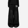 Vintage Degrade Jogger, model üzerinde — Navra Wear