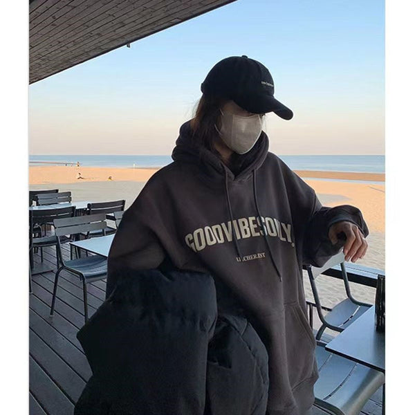 Women's Relaxed Sweatshirt alternatif görünüm