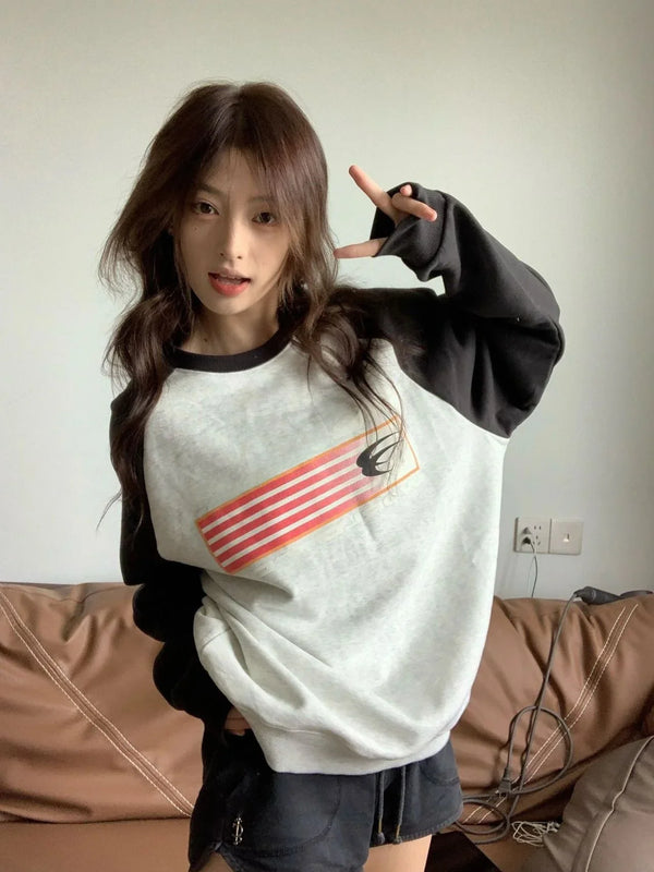 Soft Boxy Crewneck Pullover alternatif görünüm