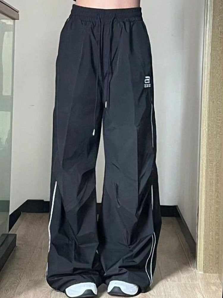 Kadın Vintage Jogger, önden görünüm — Navra Wear