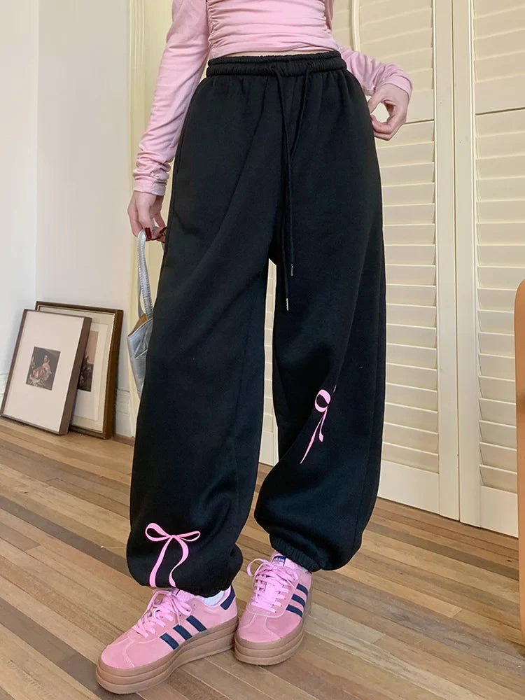 Kadın Bol Kesim Jogger, önden görünüm — Navra Wear