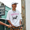 Köpek Baskılı Tişört, yakın çekim — Navra Wear