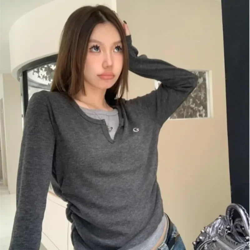 Turn-Of-Era Full-Sleeve Button Women's T-Shirt