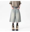 Sleek Heritage Rinse Straight Cropped Denim Shorts