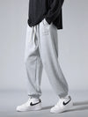Beli Lastikli Jogger, model üzerinde — Navra Wear