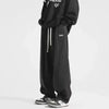 Beli Lastikli Jogger, model üzerinde — Navra Wear