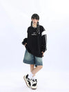 Yıldız Baskılı Oversize Sweatshirt, arka görünüm — Navra Wear