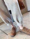 Bol Kesim Jogger, model üzerinde — Navra Wear