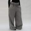 Wide Leg Jogger, model üzerinde — Navra Wear