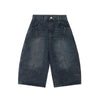 Vintage Yıkanmış Wide Leg Jean Şort, yakın çekim — Navra Wear