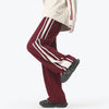 Y2K Wide Leg Jogger, model üzerinde — Navra Wear