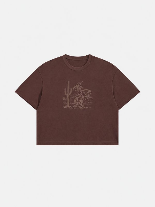 Boxy Kovboy Baskılı Tişört, arka görünüm — Navra Wear