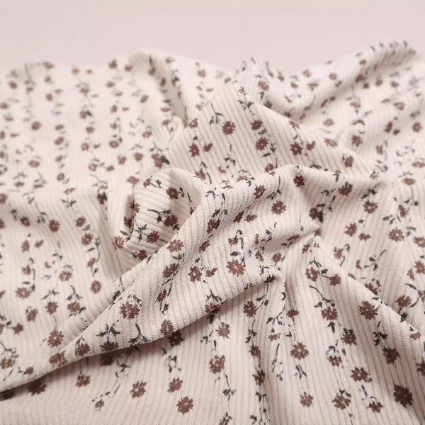 Summer Stitch Vibes Embroidered Top alternatif görünüm