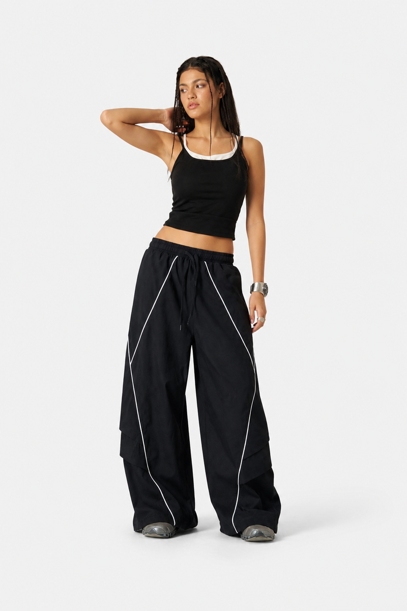 Buruşuk Bol Paça Baggy Pantolon, yan görünüm — Navra Wear